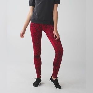 Lululemon Wunder Under Pant (Hi-Rise) *Full-On Luon - Ziggy Snake